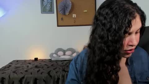 Snapshot of cracker_doll chatting on 04/20/26, 12:46 cracker online show from 04/20/26, 12:46