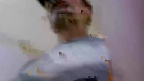 craigsebastian13 online show from 10/28/25, 06:06