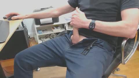 Snapshot of craigx chatting on 11/16/25, 07:36 Craig online show from 11/16/25, 07:36