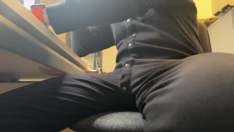 Snapshot of cranbb chatting on 10/09/25, 10:19 CranBB online show from 10/09/25, 10:19