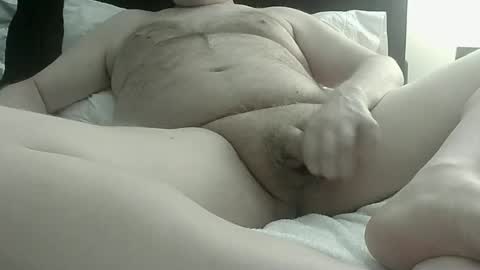 Snapshot of cranberry381 chatting on 04/25/26, 12:30 cranberry381 online show from 04/25/26, 12:30