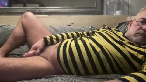 Snapshot of crapaud75018 chatting on 01/21/25, 08:32 crapaud75018 online show from 01/21/25, 08:32