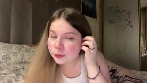 Elise online show from 11/30/25, 05:39