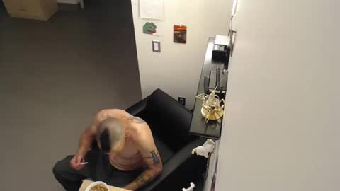 cravedave d online show from 09/30/25, 03:22