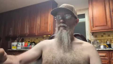 Snapshot of craven_moreass chatting on 06/04/26, 10:21 Dick Fitswell online show from 06/04/26, 10:21