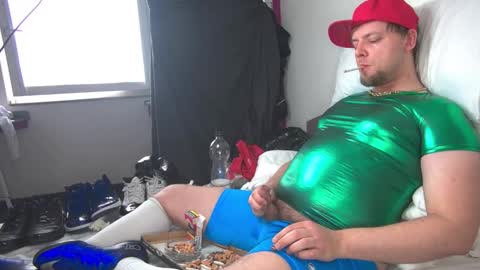 robin online show from 02/24/25, 02:58