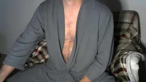 Snapshot of crazy4vegas chatting on 01/01/25, 08:35 crazy4vegas online show from 01/01/25, 08:35