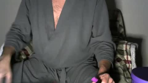 Snapshot of crazy4vegas chatting on 01/07/25, 08:13 crazy4vegas online show from 01/07/25, 08:13