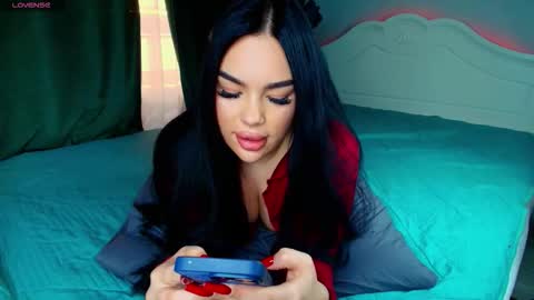 Eva online show from 02/12/26, 02:12