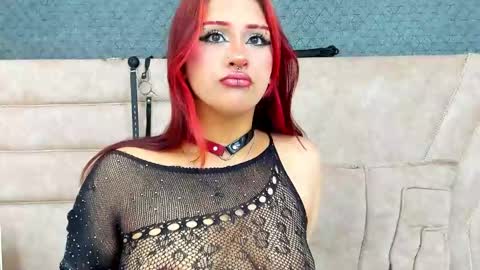 Snapshot of crazy__megan chatting on 01/24/25, 03:32 megan online show from 01/24/25, 03:32