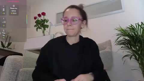 Snapshot of crazy_ass_stacy chatting on 05/13/26, 01:08 Stacy 2pm to 6pm mon-fri 3 CAT online show from 05/13/26, 01:08