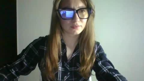 Snapshot of crazy_kisses_ chatting on 03/23/26, 05:17 crazy_kisses_ online show from 03/23/26, 05:17