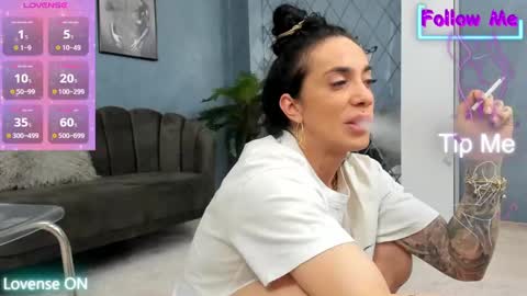 Snapshot of crazy_muscle chatting on 02/14/25, 10:25 tattoodoll online show from 02/14/25, 10:25