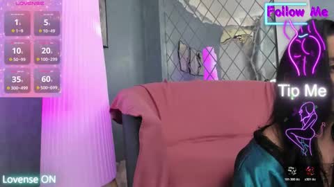 Snapshot of crazy_muscle chatting on 10/25/25, 03:58 tattoodoll online show from 10/25/25, 03:58