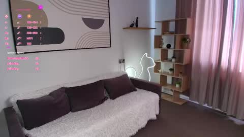 Emma online show from 03/27/26, 08:09