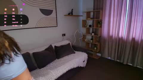 Emma online show from 03/28/26, 07:19