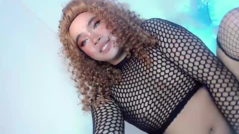 Hot Ayisha online show from 02/23/25, 05:29