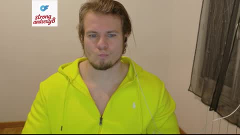 Snapshot of crazyangel8 chatting on 01/18/26, 09:51 crazyangel8 online show from 01/18/26, 09:51