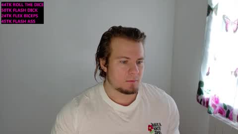 Snapshot of crazyangel8 chatting on 02/14/26, 12:13 crazyangel8 online show from 02/14/26, 12:13