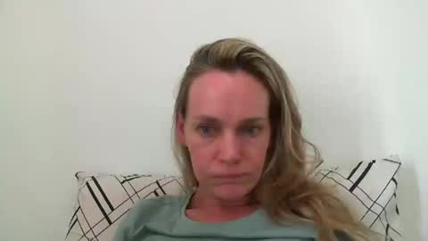 Anny online show from 01/03/25, 05:10