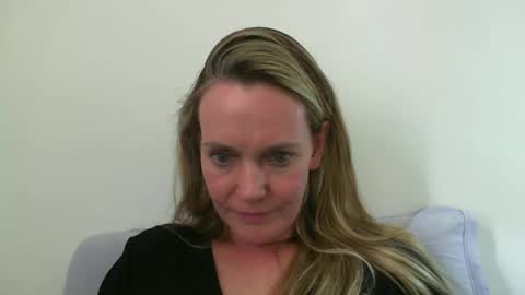 Anny online show from 01/13/25, 05:55