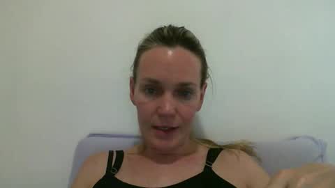 Anny online show from 01/19/25, 11:53