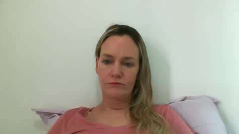 Anny online show from 02/14/25, 10:07