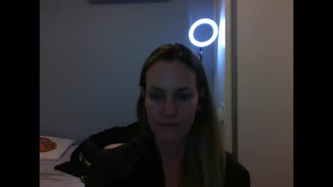 Anny online show from 10/30/25, 10:54