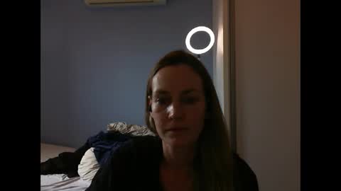 Anny online show from 11/04/25, 03:55