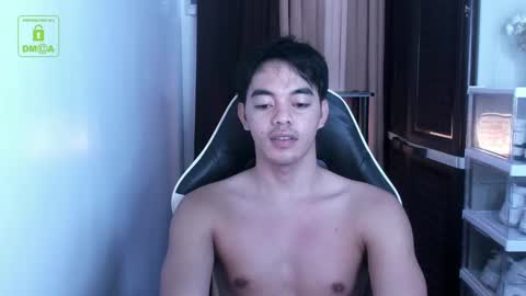 Snapshot of crazyasiancum chatting on 12/03/24, 02:14 Zion online show from 12/03/24, 02:14