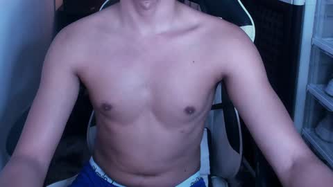 Snapshot of crazyasiancum chatting on 01/28/25, 06:05 Zion online show from 01/28/25, 06:05