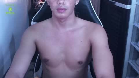 Snapshot of crazyasiancum chatting on 02/16/25, 02:43 Zion online show from 02/16/25, 02:43