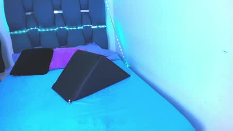 Snapshot of crazybaby_squirt chatting on 06/27/26, 03:11 crazybaby_squirt online show from 06/27/26, 03:11