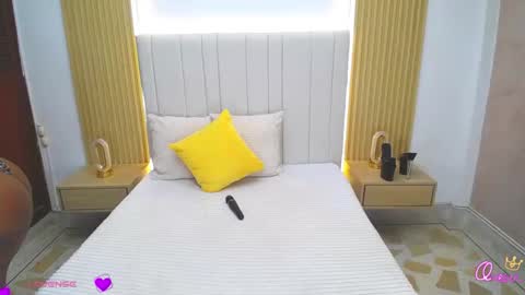 Sara online show from 04/14/26, 01:17