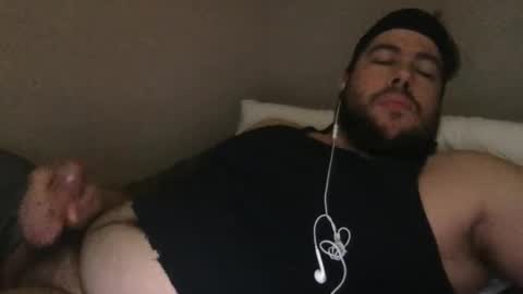 Snapshot of crazybigdick710 chatting on 01/19/26, 05:00 crazybigdick710 online show from 01/19/26, 05:00