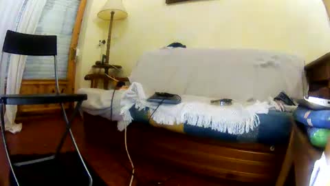 crazyboy44412345 online show from 10/08/25, 09:23