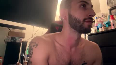 crazydill28 online show from 10/20/25, 08:53