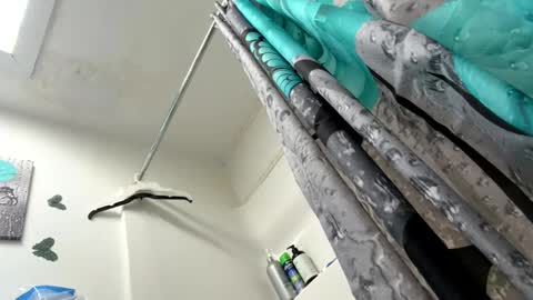 Snapshot of crazydill28 chatting on 03/24/26, 07:30 crazydill28 online show from 03/24/26, 07:30