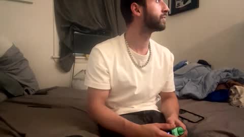 Snapshot of crazydill28 chatting on 04/19/26, 05:01 crazydill28 online show from 04/19/26, 05:01