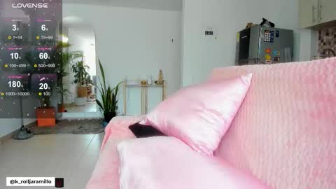 Snapshot of crazydollforsex chatting on 10/30/25, 01:56 crazydollforsex online show from 10/30/25, 01:56