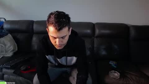 Snapshot of crazydom1 chatting on 10/06/25, 11:07 Crazy online show from 10/06/25, 11:07