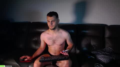 Snapshot of crazydom1 chatting on 10/17/25, 04:20 Crazy online show from 10/17/25, 04:20