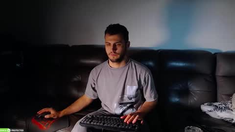 Snapshot of crazydom1 chatting on 10/24/25, 10:39 Crazy online show from 10/24/25, 10:39