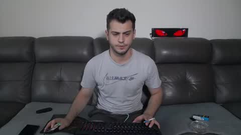 Crazy online show from 07/10/26, 10:51
