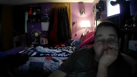 Snapshot of crazygirl802 chatting on 11/26/25, 02:18 crazygirl802 online show from 11/26/25, 02:18