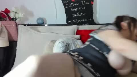 LAURA online show from 02/07/25, 03:08