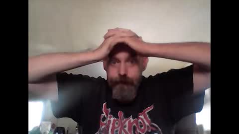 Snapshot of crazyheratic8 chatting on 10/26/25, 07:31 crazyheratic8 online show from 10/26/25, 07:31