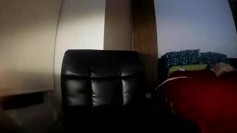 Snapshot of crazylive5 chatting on 03/11/26, 05:35 crazylive5 online show from 03/11/26, 05:35