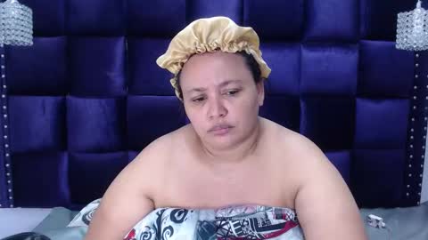 Snapshot of crazyonme chatting on 09/09/25, 04:01 diosalinda online show from 09/09/25, 04:01