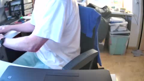 crazystef42 online show from 01/22/25, 07:03